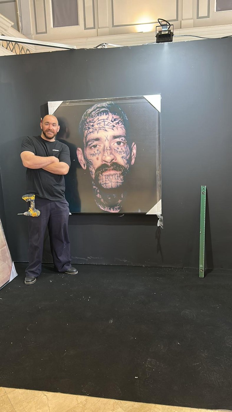 Muntatge de l’obra a l’estand de SUMA Art Fair